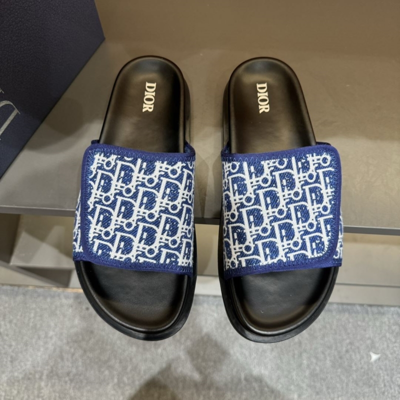 ch**an D*or slippers